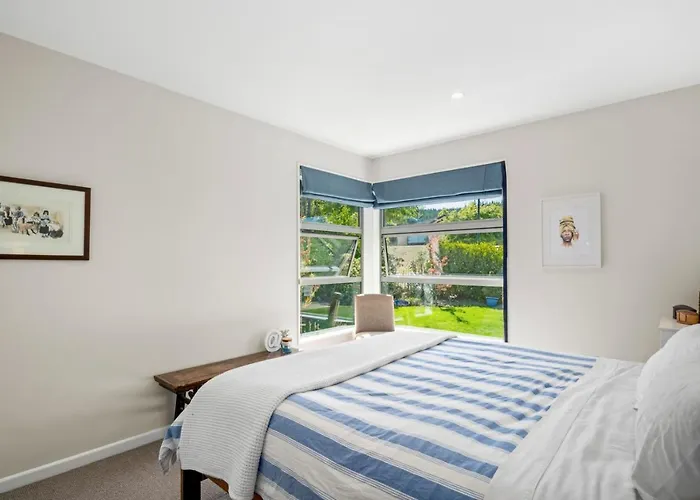 Vista Retreat -